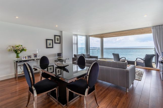 Flat for sale in Stunning Views - Vantage Point, Queens Road, Cowes