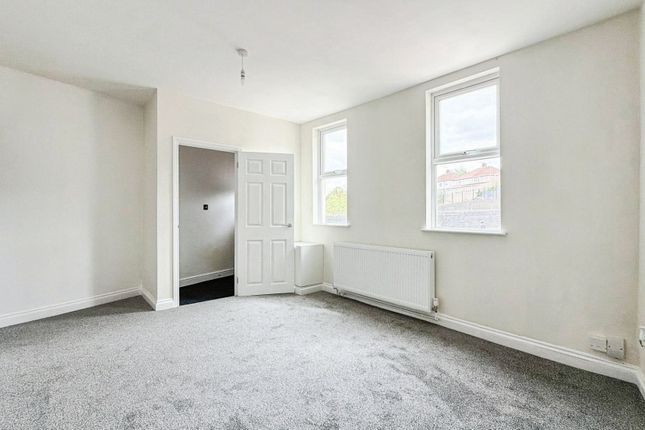 2, Trafalgar Terrace, Bristol photo 3