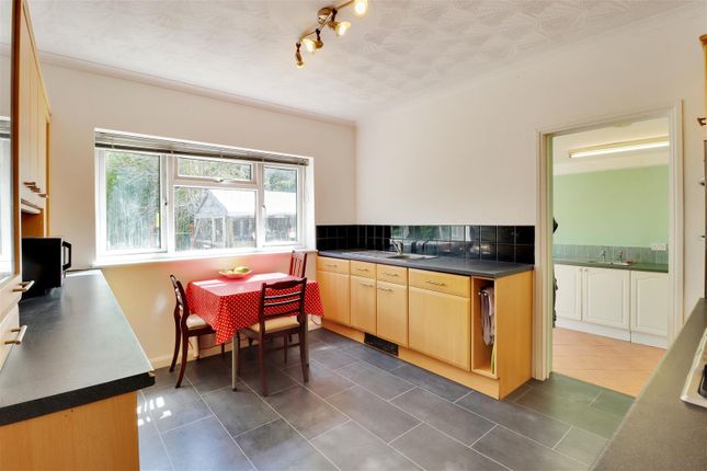 3, Birch Close, Hildenborough Tonbridge photo 4