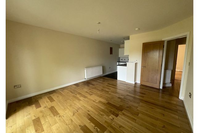 Flat for sale in Tower Park Mews, Hull