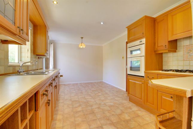 19, Meadow Lane, Earith photo 4