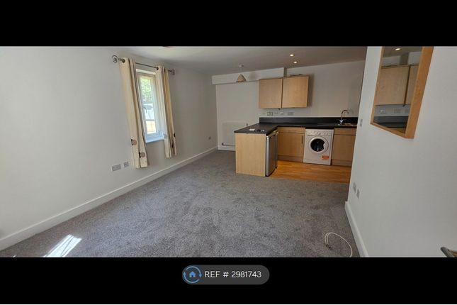 Woodcutters Mews, Swindon photo 2