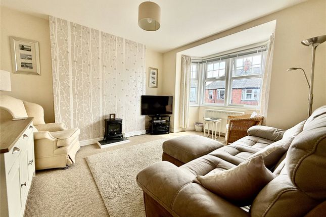 Flat 2, 6, Meadowfield Road, East Yorkshire photo 3