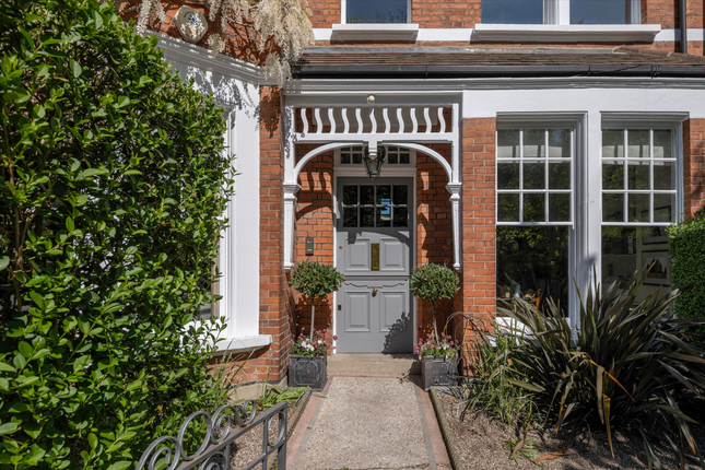 45, Kingswood Avenue, London photo 3