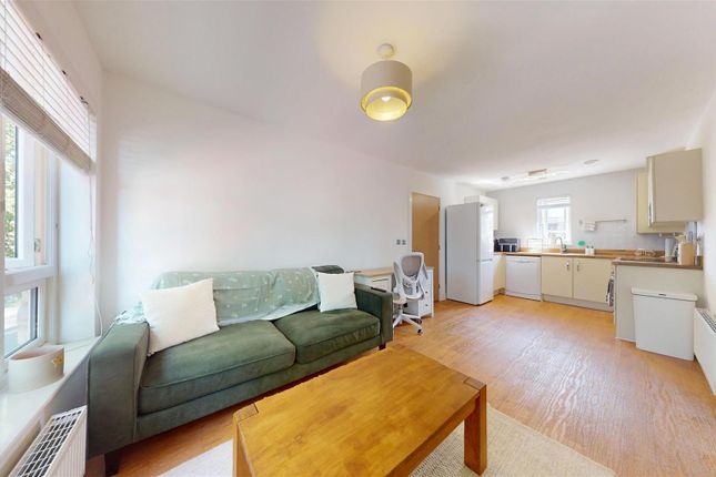 10 Great Western Court, Frome Road, Radstock photo 3