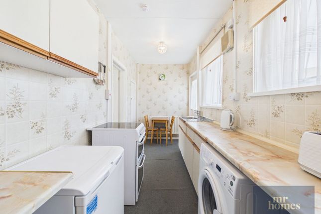 22, Pendine Road, Cardiff photo 4