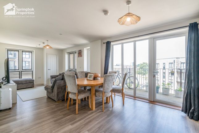 Flat 39, 212, Wharf Road, Chelmsford photo 2