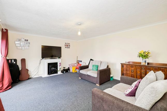13, Rosemellin, Cornwall photo 2