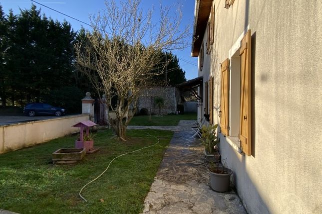 Property for sale in Nanteuil-En-Vallee, Poitou-Charentes, 16700, France