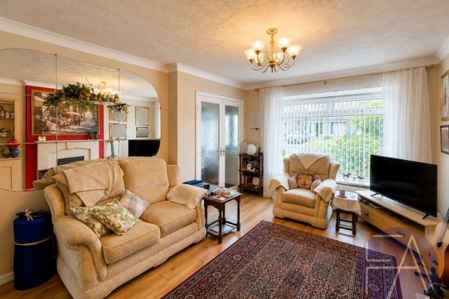 3 Edenfield Close, Southport, Merseyside photo 4