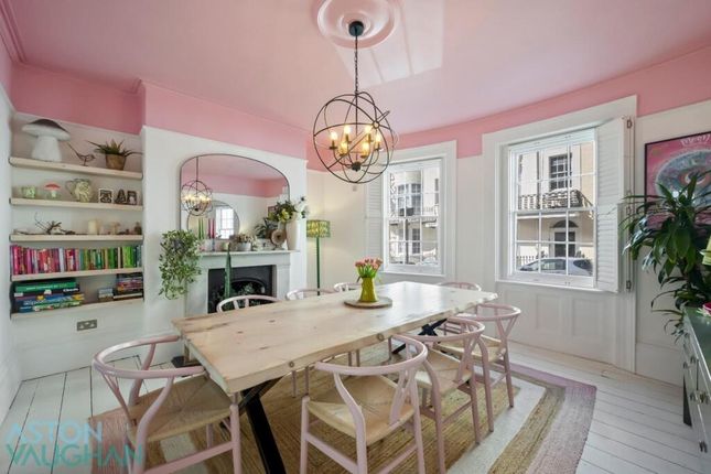 42 Devonshire Place, Brighton, East Sussex photo 2