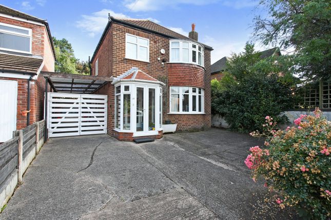 Thumbnail Detached house for sale in Ashlands, Sale, Greater Manchester