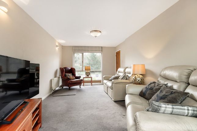 12, Waldershare Avenue, Sandwich photo 2