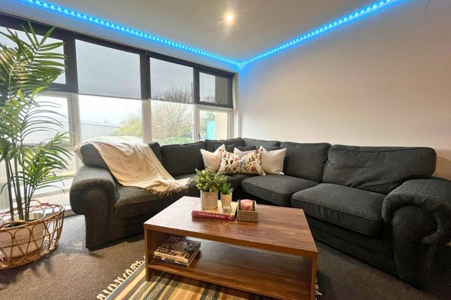 Peninsula Sofa.Png