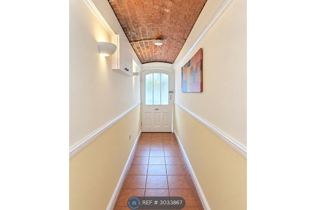 Bernards Lodge Ground Floor Apartment, Wells Road, Malvern photo 3