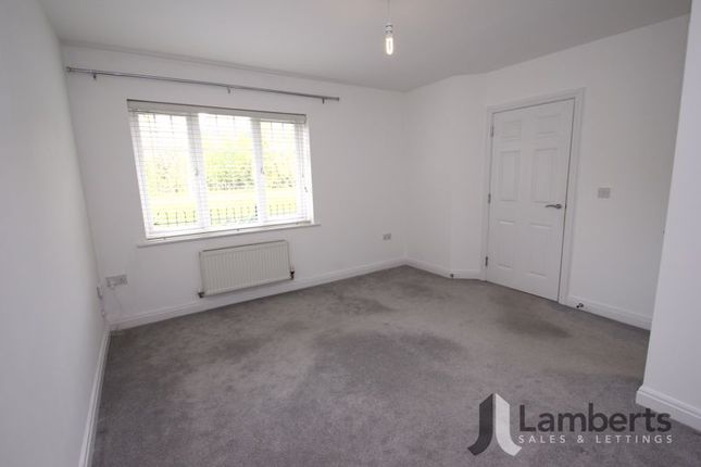 End terrace house for sale in Hedgerow Close, Greenlands, Redditch