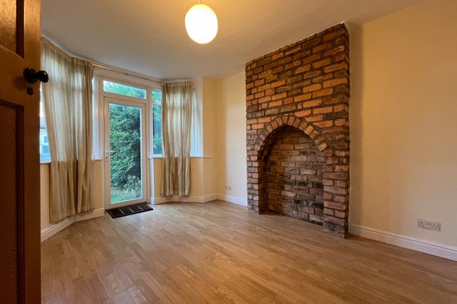 10, Temple Avenue, West Midlands photo 2