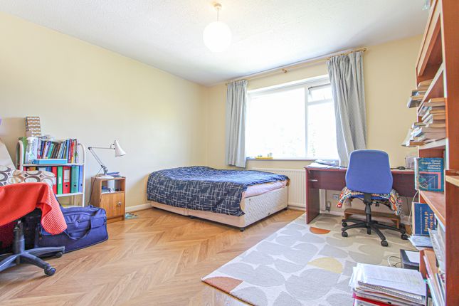 Thumbnail Room to rent in Homersham Road, Norbiton, Kingston Upon Thames