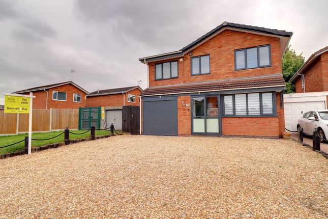 Thumbnail Detached house for sale in Edwin Close, Penkridge, Staffordshire