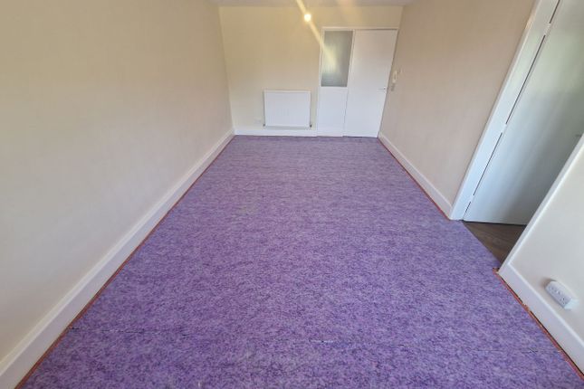 3, Wesley Court, Mountain Street, Worsley photo 3