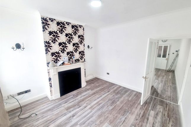 38, Warner Place, Leicestershire photo 3