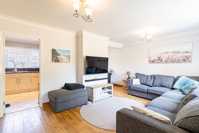8 Bacton Close, South Wootton, Norfolk photo 4