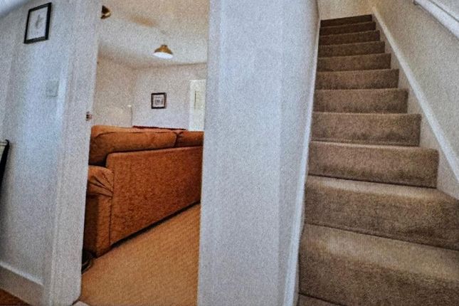 16, Riverside View, Larpool Lane, Whitby photo 5