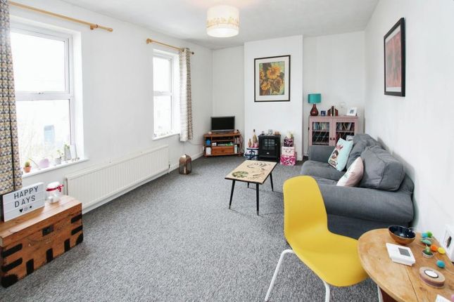 Flat to rent in Grove Park Terrace, Fishponds, Bristol