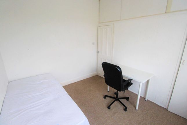 103, Caludon Road, Coventry photo 4