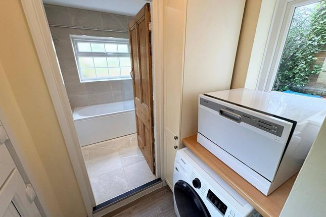 5, Church Lane, Emberton photo 5