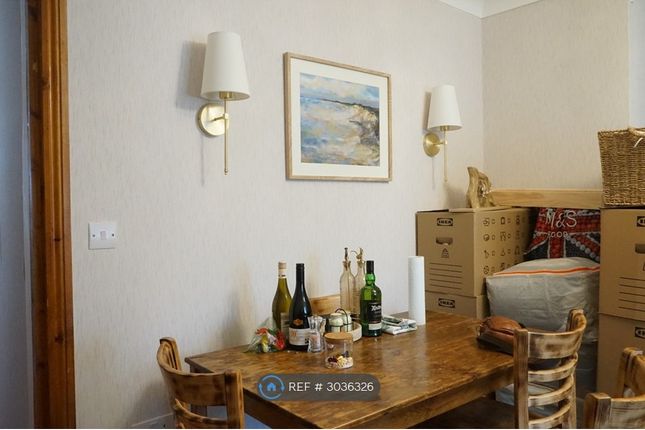 Flat   Providence Place, Brighton photo 2