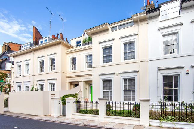 Thumbnail Terraced house for sale in Cambridge Place, London