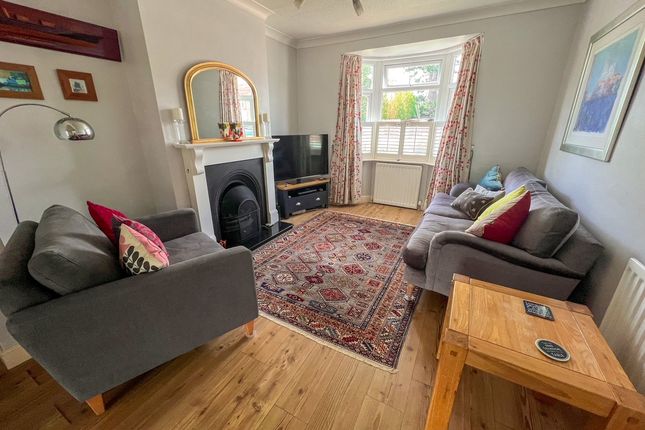 Berkeley Drive, West Molesey photo 3