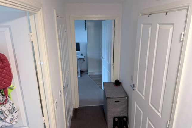 Flat 7, Melin Goth, Threemilestone photo 4