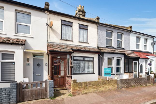 2-bed house on 3, Wallace Street, Shoebury Village, £275,000