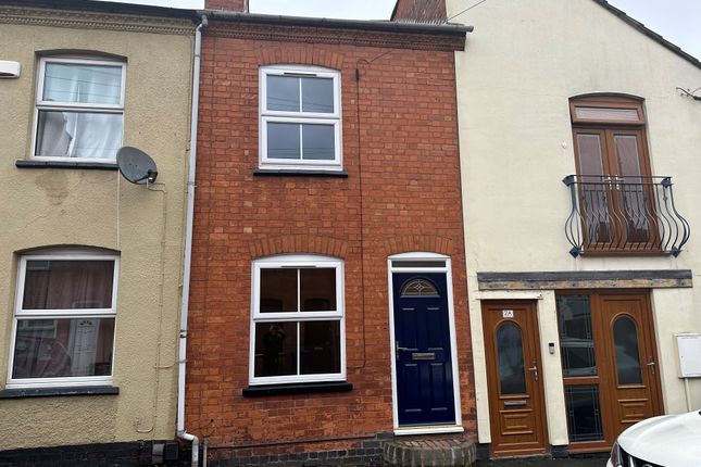 Terraced house to rent in Chessher Street, Hinckley