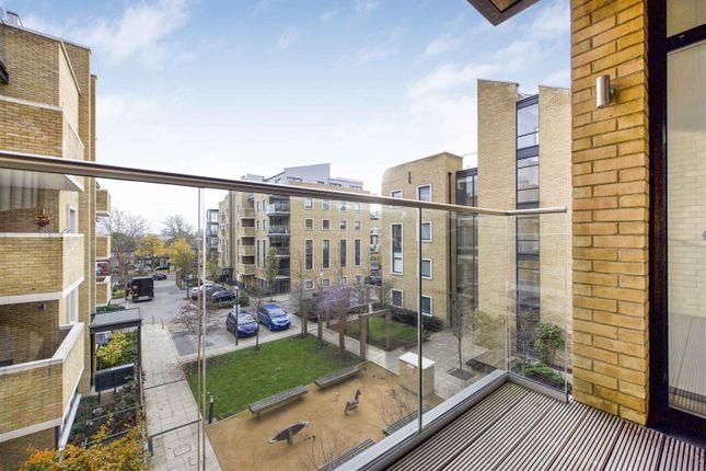 Thumbnail Flat for sale in Frazer Nash Close, Isleworth