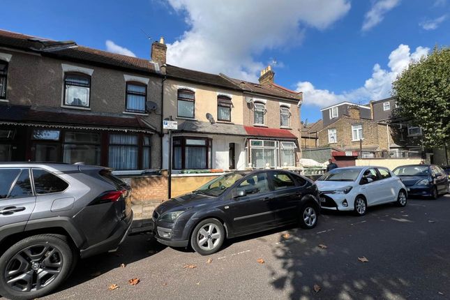 Thumbnail Flat to rent in St Dunstans Road, Forest Gate, London