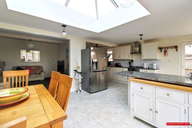 20, Harold Close, Pevensey photo 2