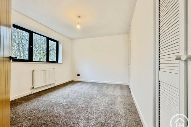 4, Beaumont Davey Close, Faversham photo 3