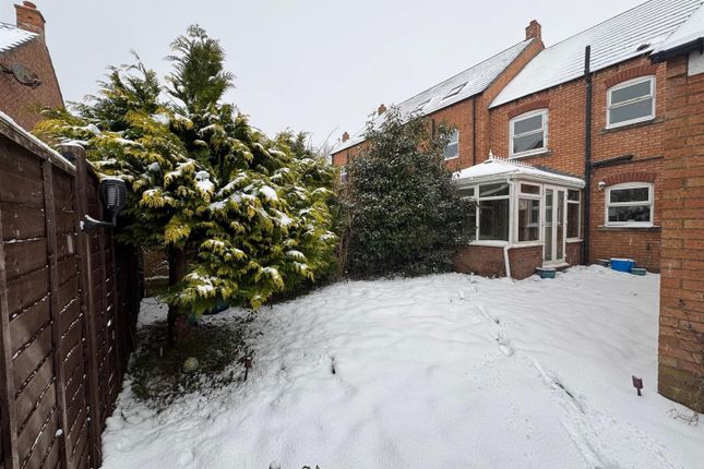 30, Constantine Crescent, Scarborough photo 2