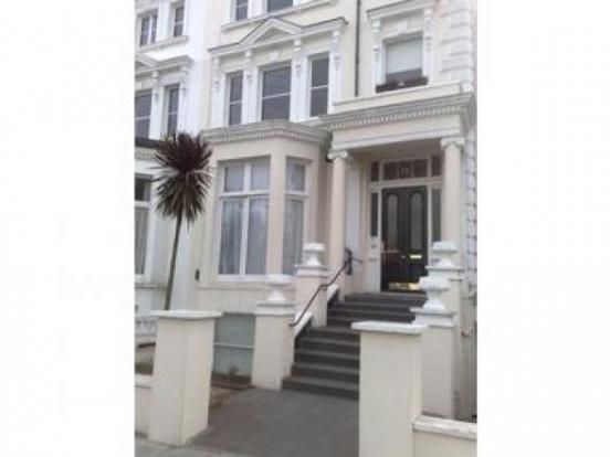 Terraced house to rent in Belsize Park Gardens, Hampstead, London