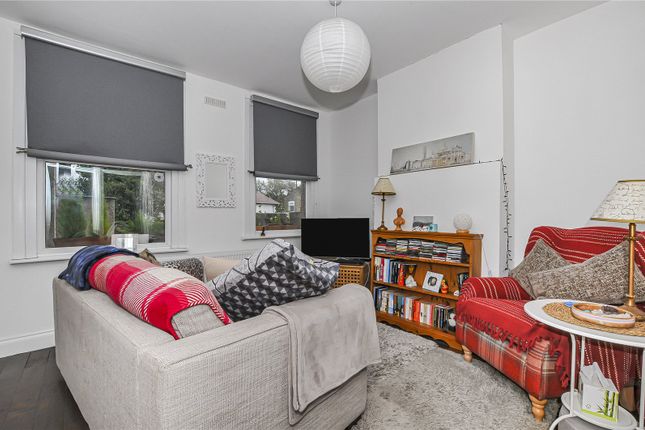 50a,, Dean Road, Hounslow photo 2