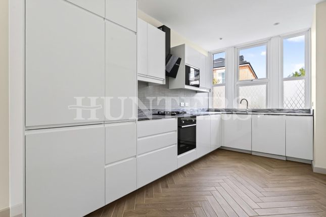 57, Hanover Road, London photo 4