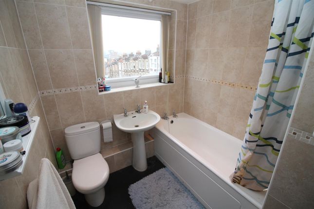 End terrace house to rent in BPC00314 Clifton Wood Crescent, Bristol