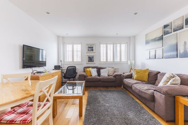 Thumbnail Property to rent in Upper Richmond Road, London