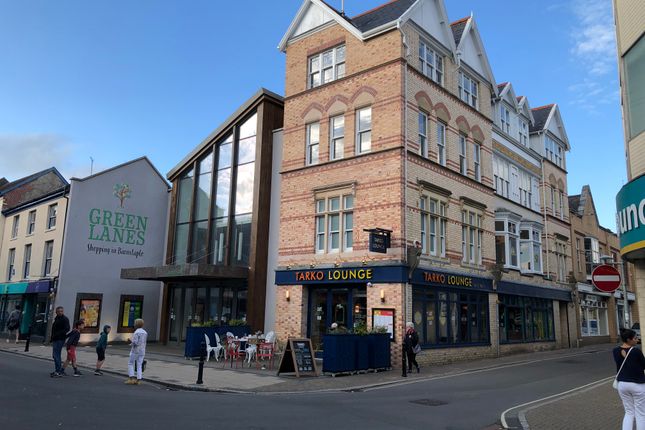 Retail premises to let in Green Lanes Shopping Centre, Barnstaple
