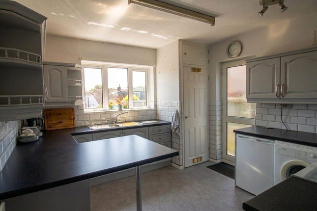 9, Darnley Close, Broadstairs photo 4
