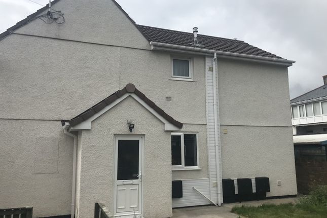 Flat to rent in Flat 4, 5 Highfield Close, Porthcawl
