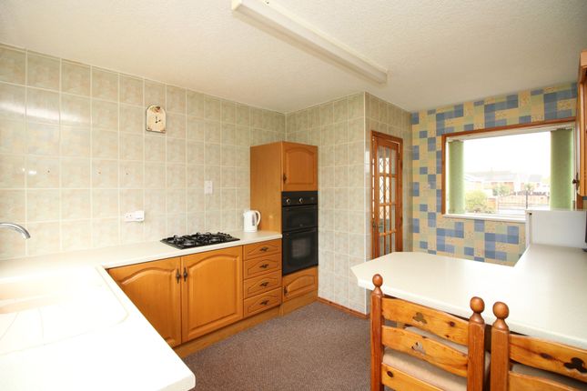 5, Northway, Fleetwood photo 2